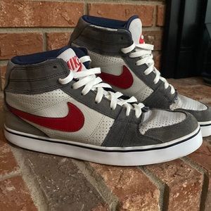 Men’s Nike Ruckus Mids Skateboarding Shoes 387174-460